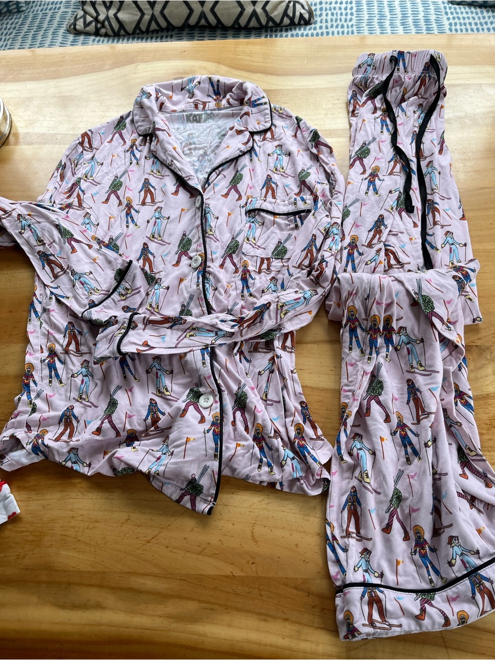 Girls' KatieJ Light Pink Ski Print Pajama Set with Contrast Piping